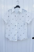 Camisa | corazones bordados