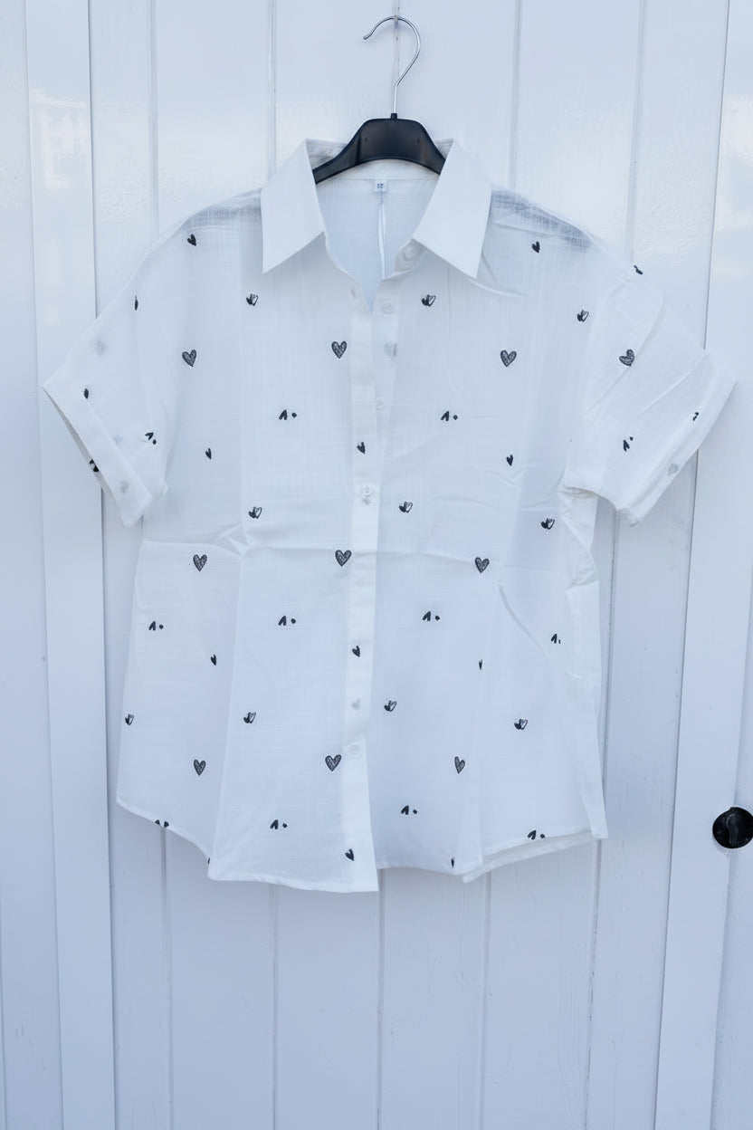 Camisa | corazones bordados