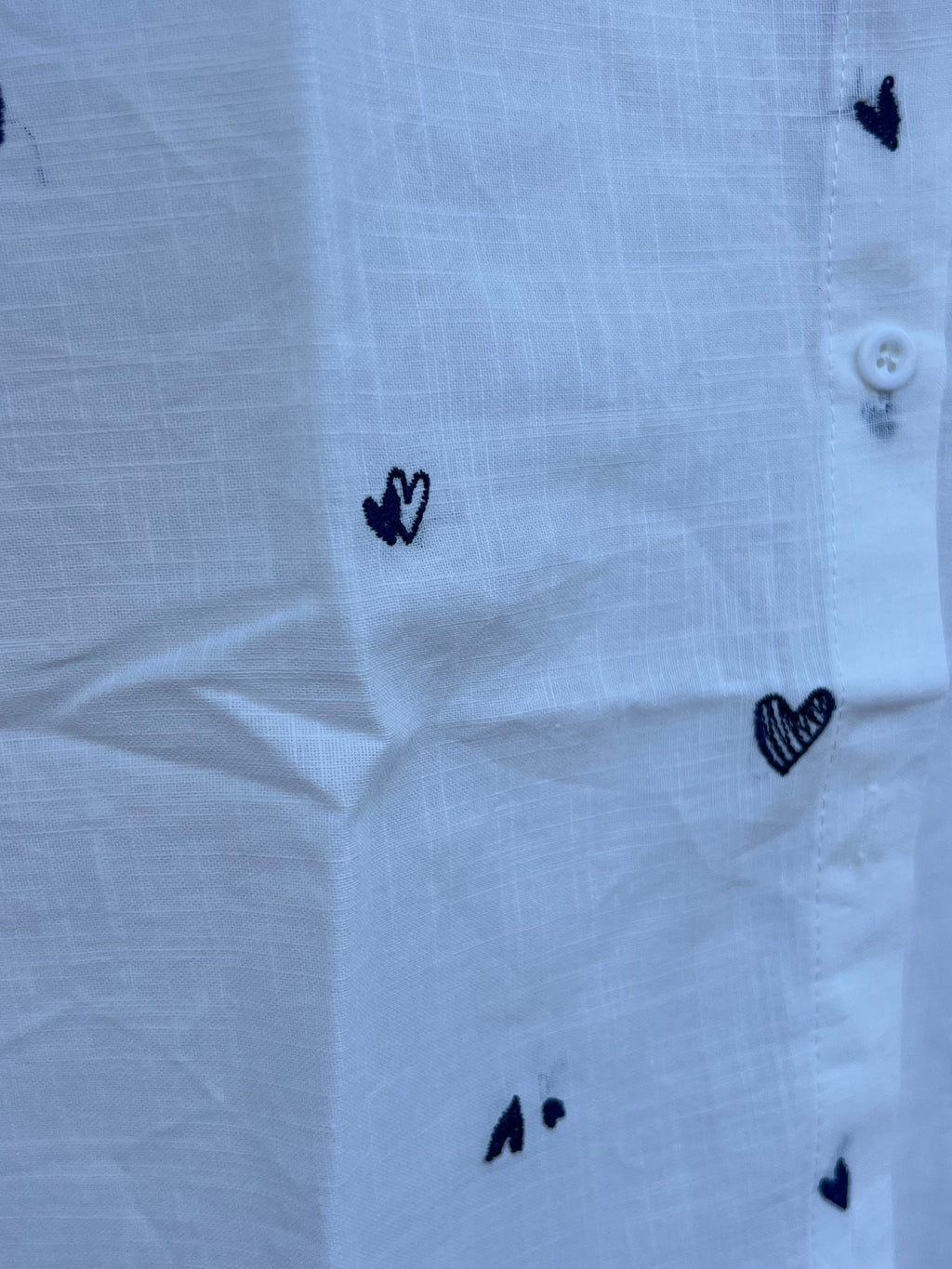 Camisa | corazones bordados