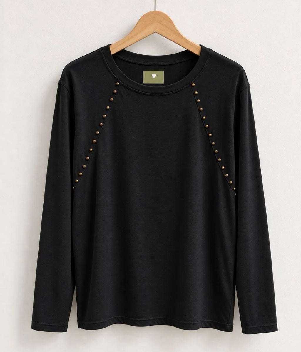 Camiseta | Tachuelas Hombros