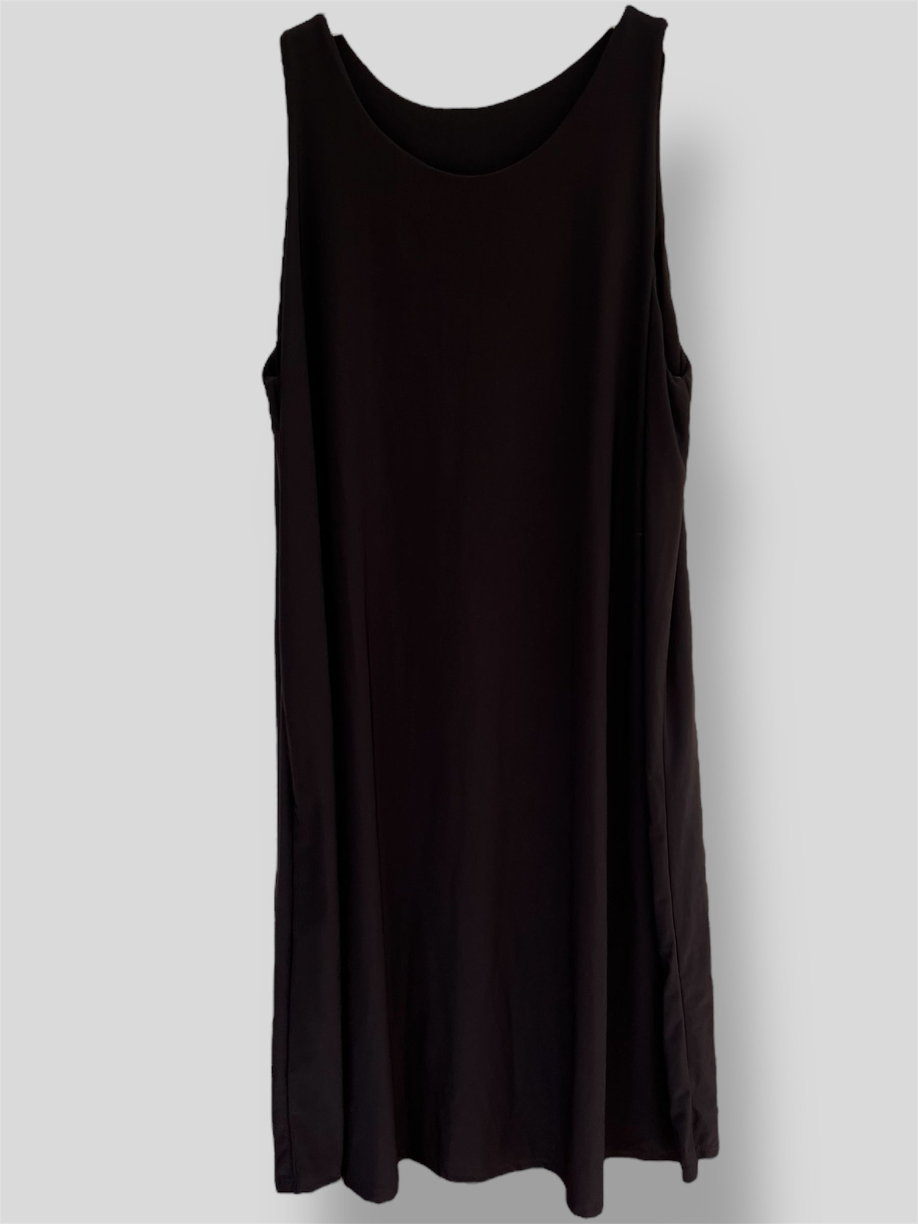 Vestido corto punto frío