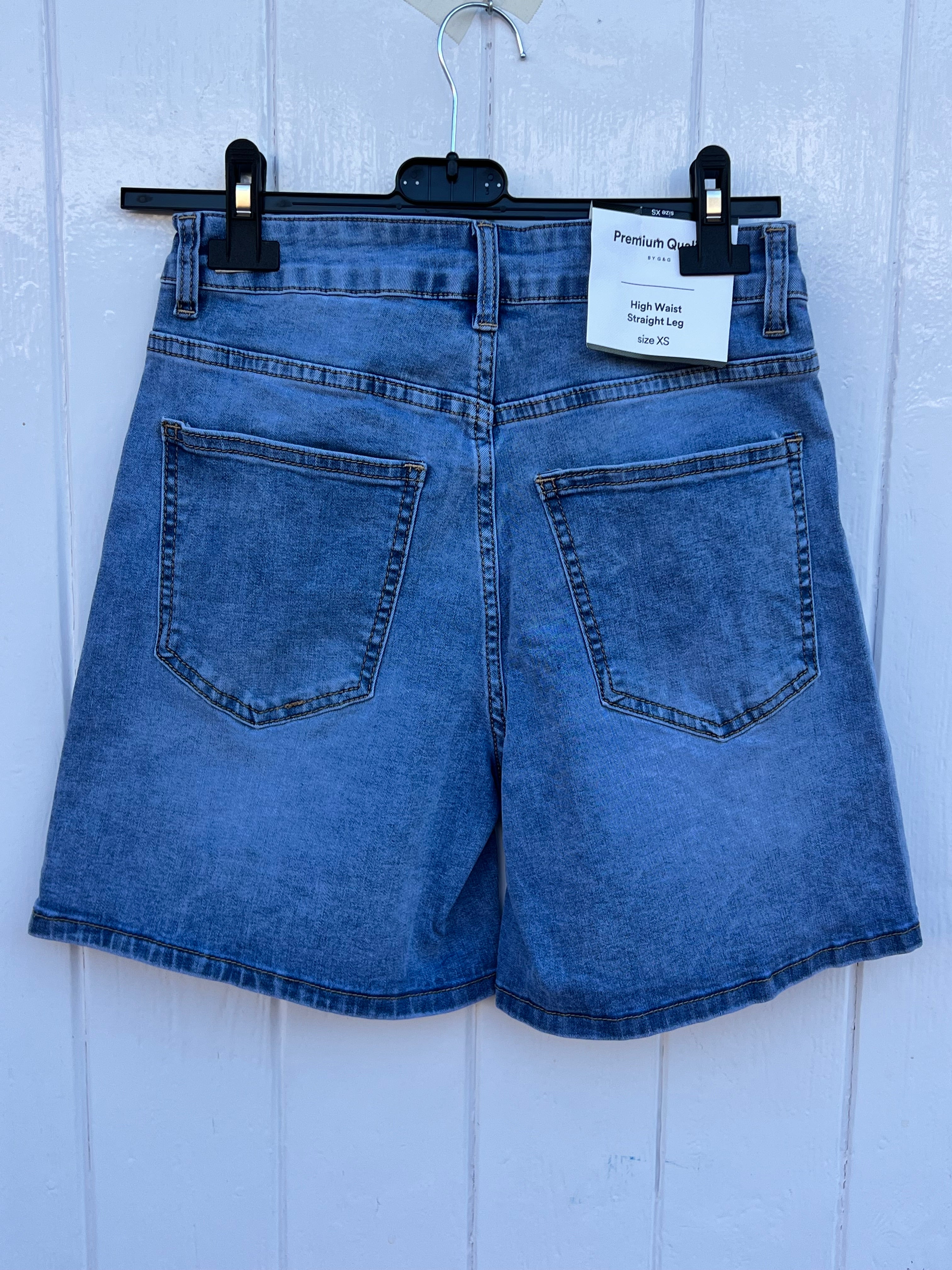 Pantalón Corto | Bordado Flores