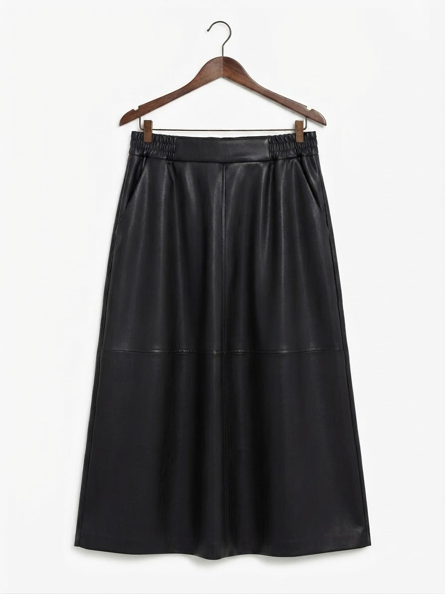 Falda midi | efecto piel negra