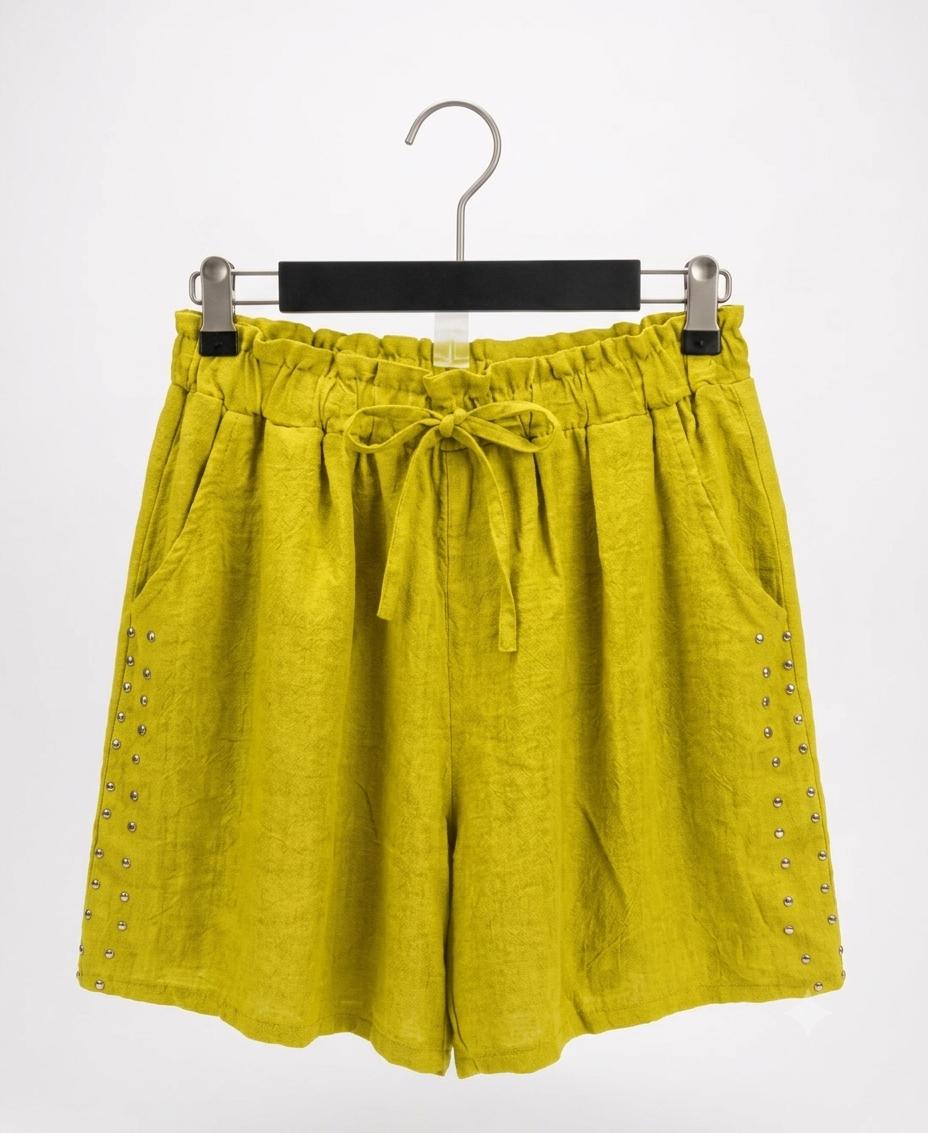 Pantalón Corto Tachuelas