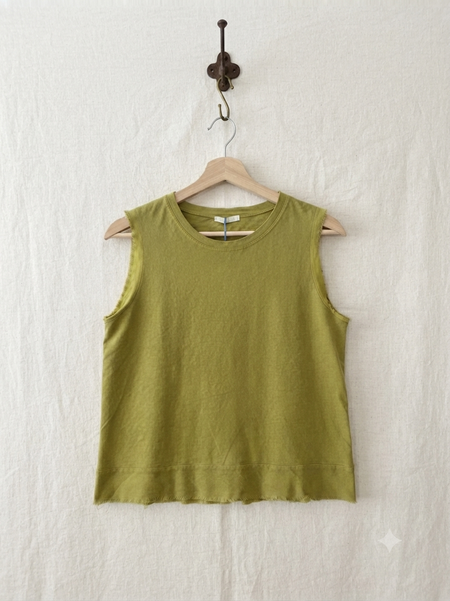 Camiseta esencial | Deshilachada
