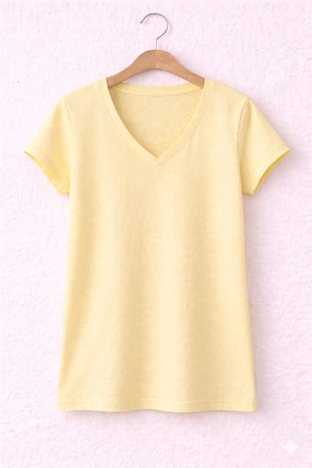 Camiseta manga corta cuello pico esencial