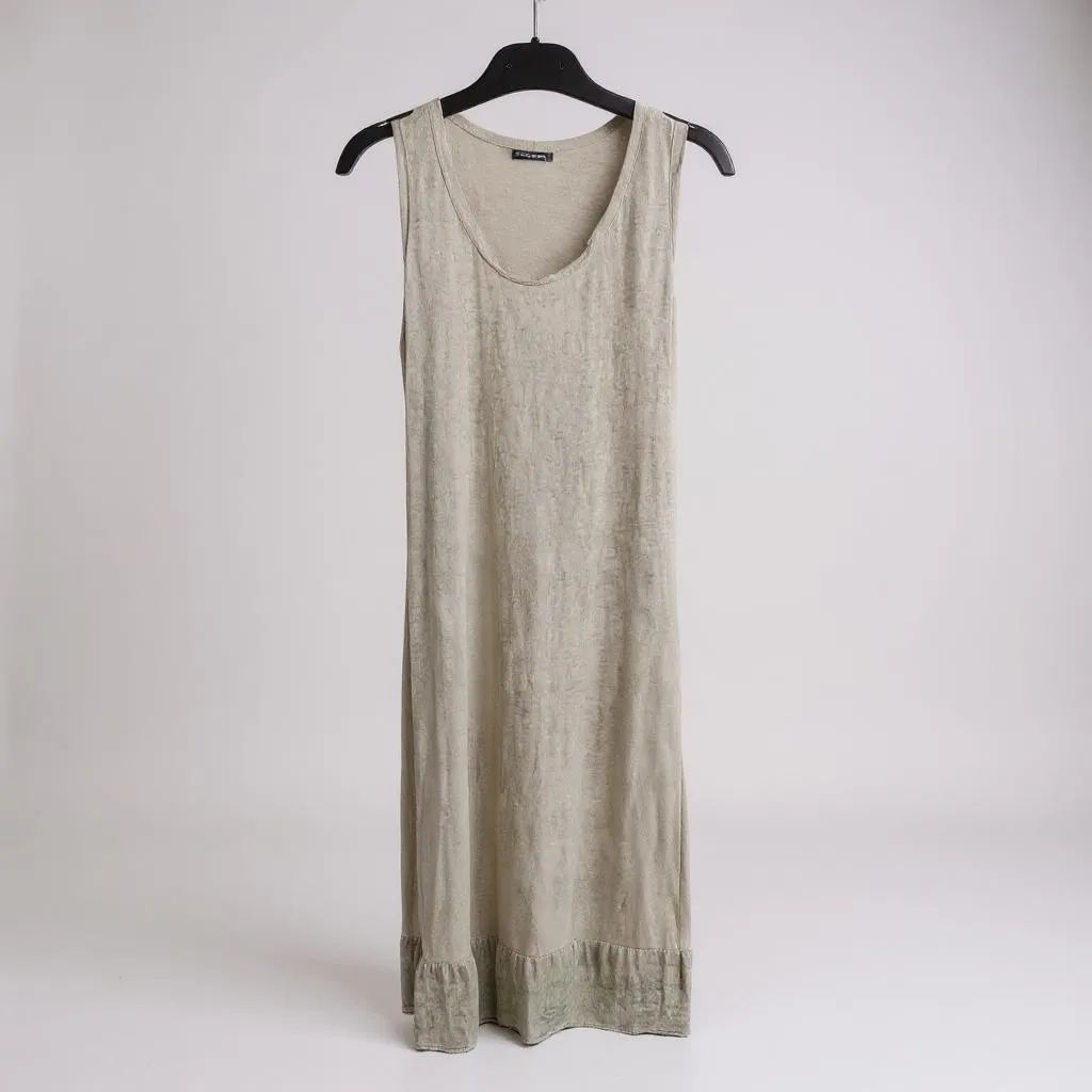 Vestido Largo de Tirantes con Volante Bajo
