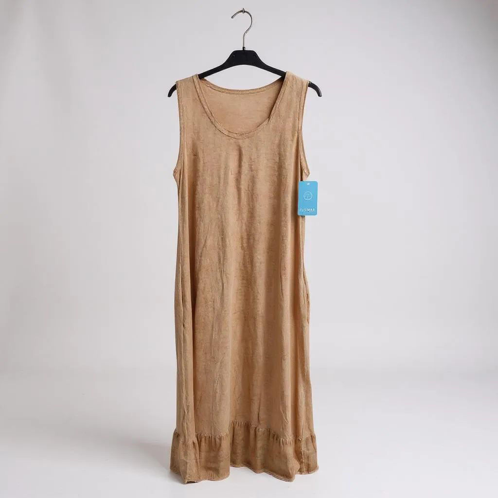 Vestido Largo de Tirantes con Volante Bajo
